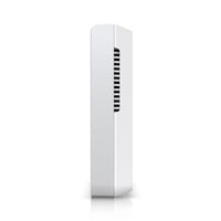 Ubiquiti U7-Pro-Wall WiFi 7 Access Point - 2.5GbE Tri-Band 6GHz Ubiquiti U7-Pro-Wall WiFi 7 Access Point - 2.5GbE Tri-Band 6GHz